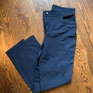 Lululemon city sleek pant in navy